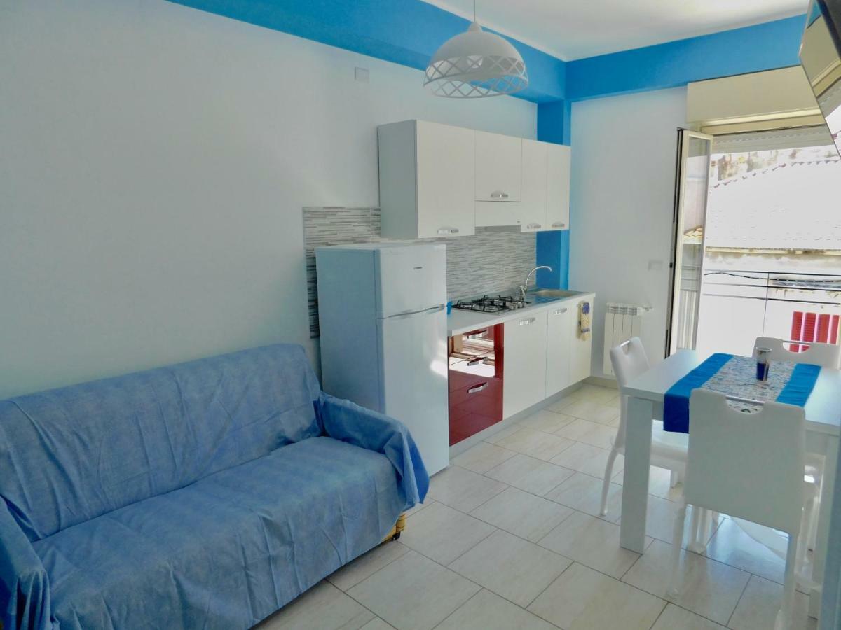 Vanilla Apartments Giardini Naxos Exterior photo